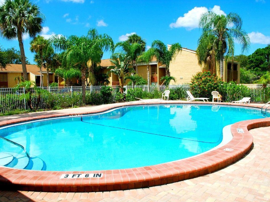 2Br/1Ba Vacation Rental - Sienna Park Sarasota Exterior photo